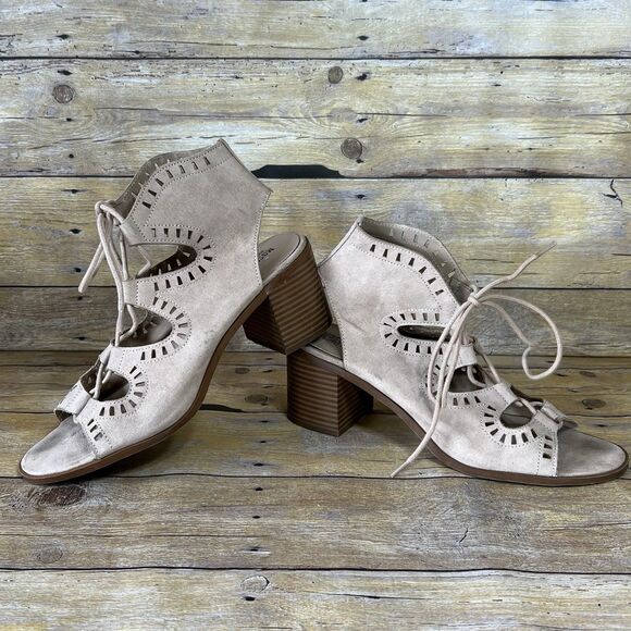 Mossimo Women's Size 8.5 Tan Faux Suede Lace Up Block Heel Sandals Casual - Picture 1 of 9